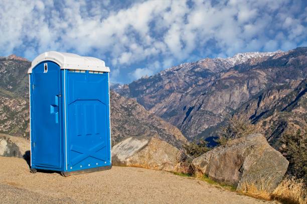Best Portable toilet rental cost  in Centreville, MI