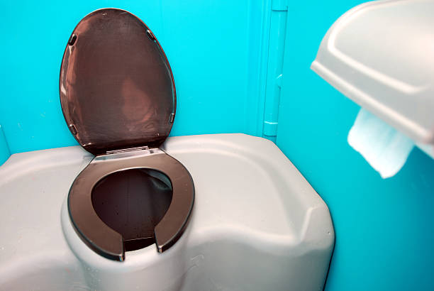 Best Temporary restroom rental  in Centreville, MI
